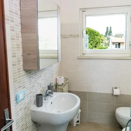 Apartment A Cisano Vista *